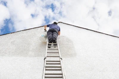 Peinture extérieure à Clarensac — façades et ravalement